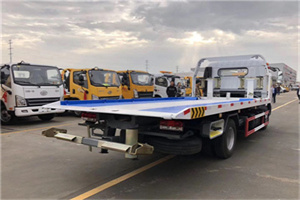 和政汽车救援补胎